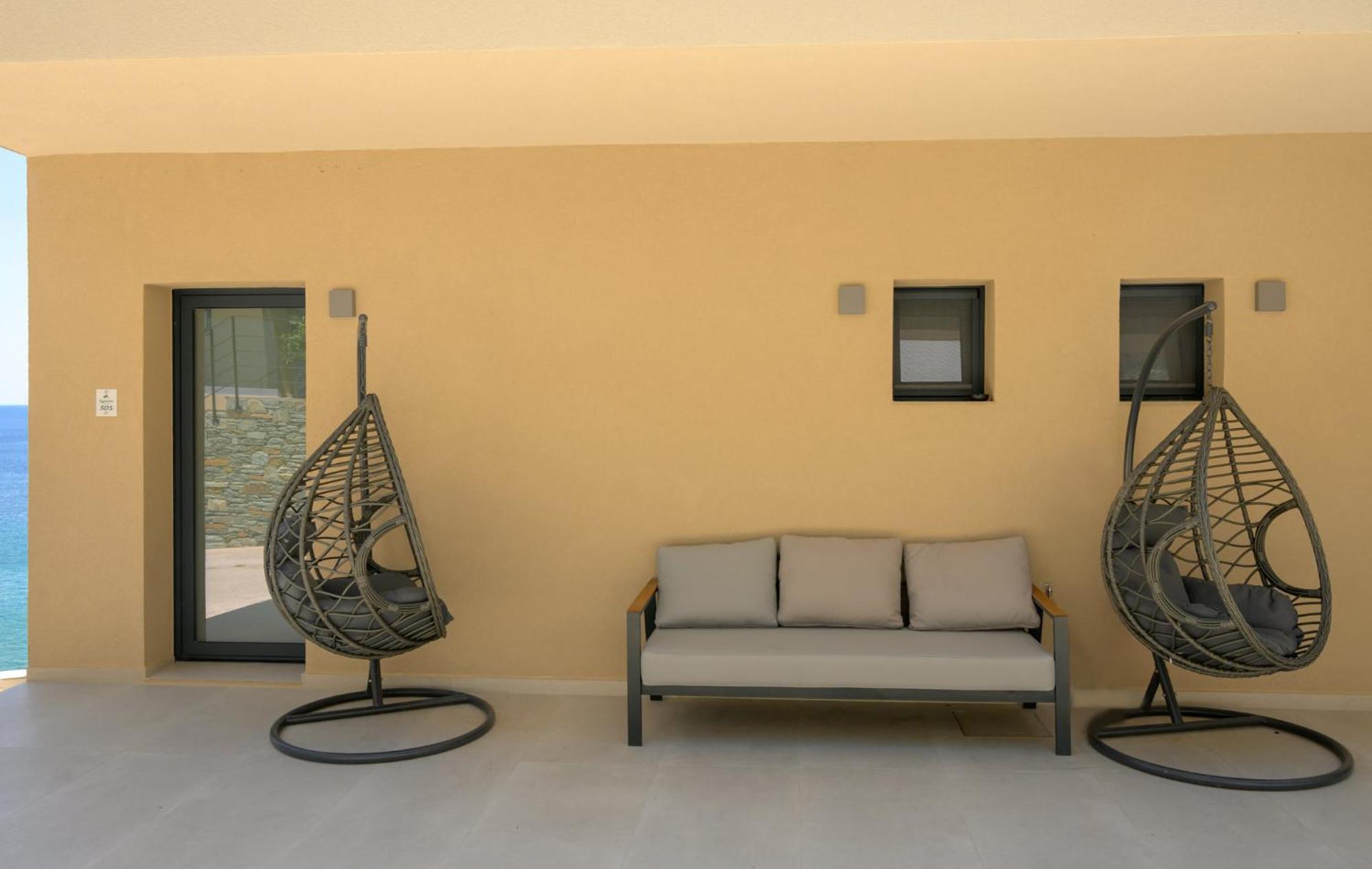 Olive Green Studios And Apartments Plomari Exterior photo
